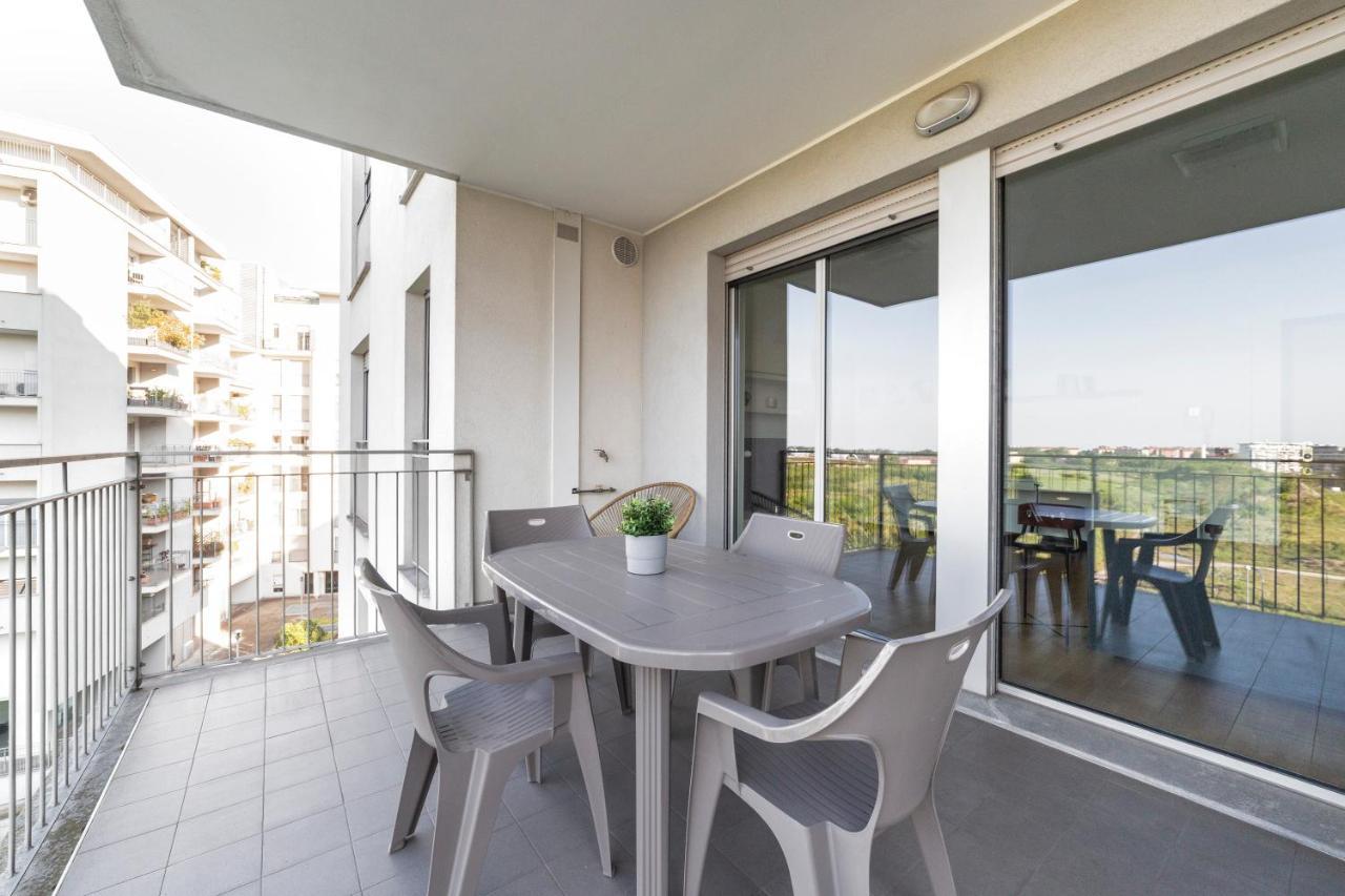 Ferienwohnung Milano Rogoredo Apt With Terrace! Exterior foto