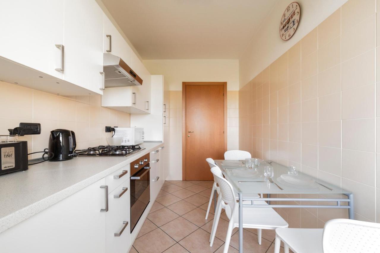 Ferienwohnung Milano Rogoredo Apt With Terrace! Exterior foto